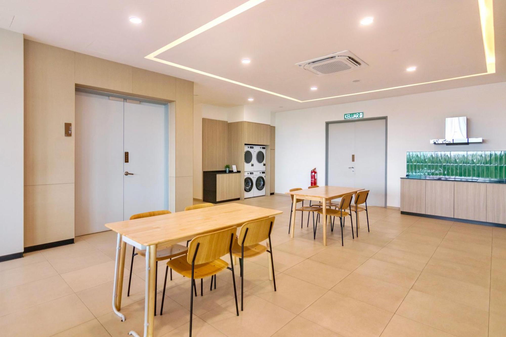 Marc Coliving By Cobytat Bukit Mertajam Exterior photo